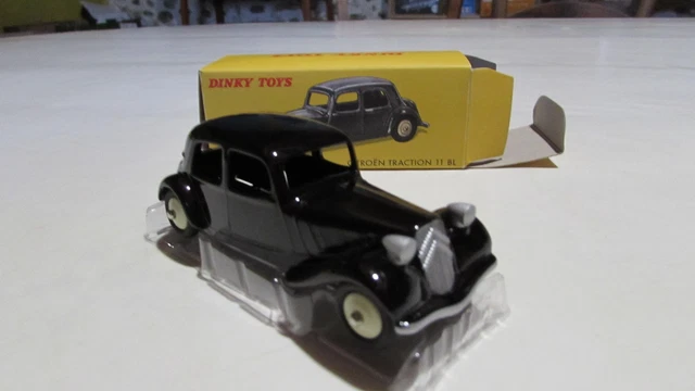 DINKY TOYS TRACTION citroen 11BL malle plate rouge et noire avec boite atlas EUR 35,00 - FR