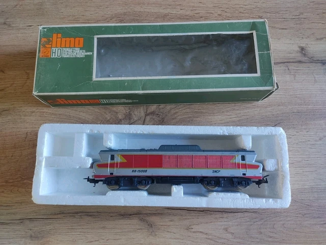 Ancien coffret locomotive, voitures, rails, aiguillages, 67001, Lima