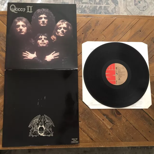 Queen - Queen II (UK Vinyl LP, 1974).  Gatefold, EX/VG+