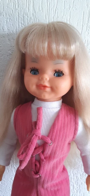 Poupée Bella 30 cm avec 12 tenues - Jeux & Jouets