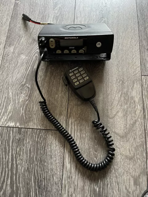 Motorola CM160 UHF Commercial Radio