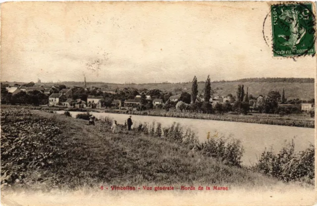 CPA VINCELLES-Vue générale Bords de la MARNE (346616)
