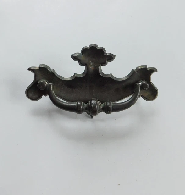 1 grande poignée de tiroir tiroir en laiton vintage Chippendale 5 1/2"