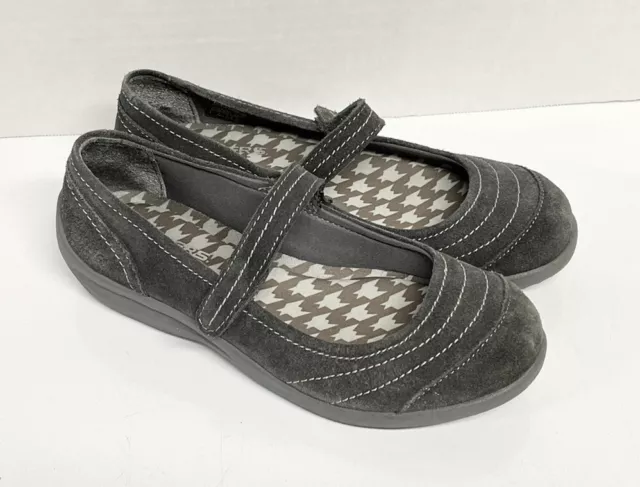 Skechers Womens 8.5 Mary Jane Shoes Gray Suede 48976 Relaxed Fit Savor Relish