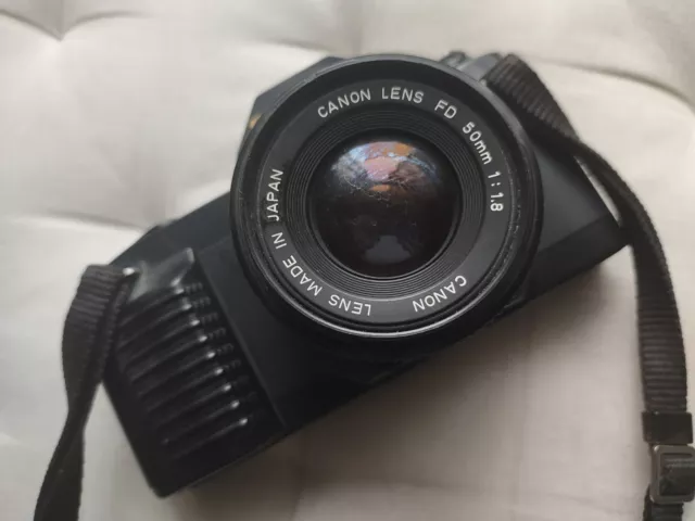 Canon T50 - Vintage SLR Camera (E4)