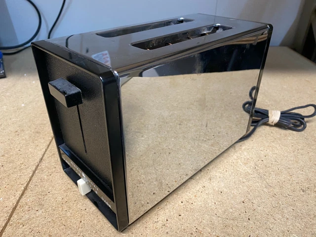Vintage GE Toaster 2-Slice General Electric Model A8T17 Chrome Black