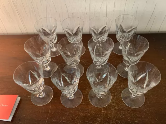 12 verres à vin rouge modèle Chartres en cristal de Baccarat (prix à l'unité)