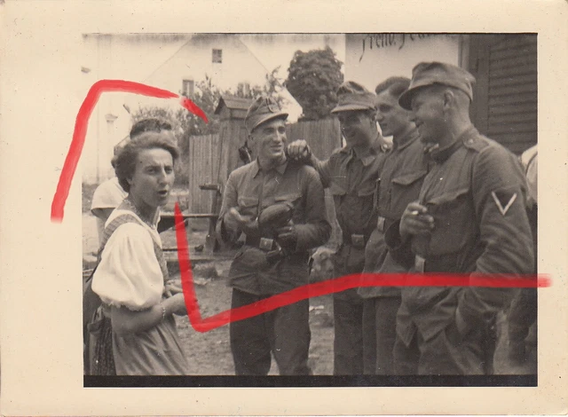 Foto WH 3. Gebirgs-Division Frauen Soldaten Bergmütze Gebirgsjäger Geb.Jg.  *166 2