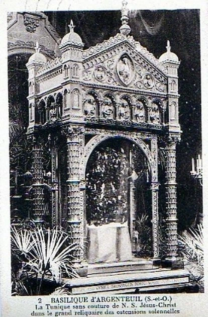 95-43 cpa Argenteuil - interieur basilique