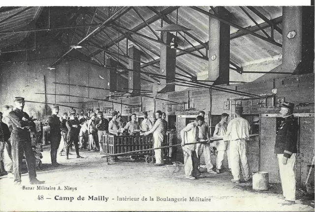 CPA Mailly le camp - 10 - Interieur de la boulangerie militaire -