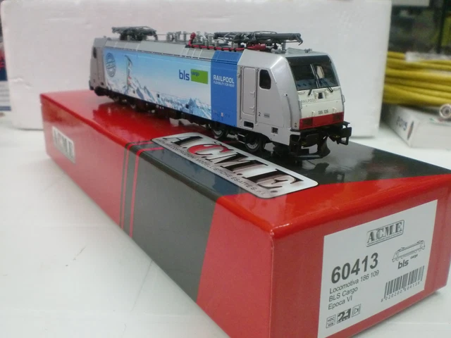 Locomotive Diesel-Électrique ACME 60689 M63 001 En Livrée