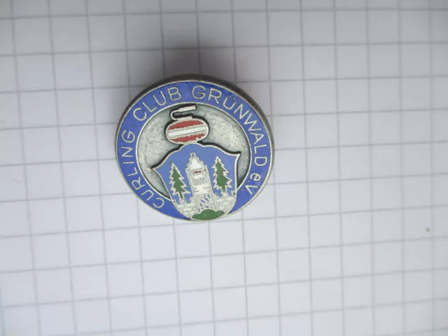 cc162 pin brooch badge Grünwald e.V. Curling Club Austria Eisstock