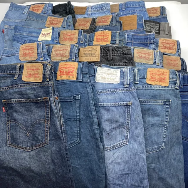 Wholesale Lot of 25 Random Model Number's Men's Levi's Jeans Sizes 28-52 Grade A