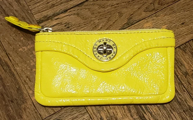 ☆☆☆Marc By Marc Jacobs Yellow Turnlock Patent Leather Keychain/Coin Purse ☆☆☆ ☆☆☆Marc By Marc Jacobs Yellow Turnlock Patent Leather Keychain/Coin Purse ☆☆☆