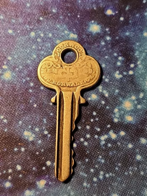 Vintage Ornate Brass "Lockwood MFG Co So. Norwalk, CT" Lock Key Shamrock 633245