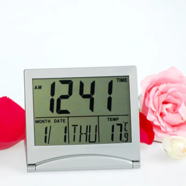 LCD Digital Plata Reloj de pared Calendario Temperatura y Alarma Delgado y Compacto