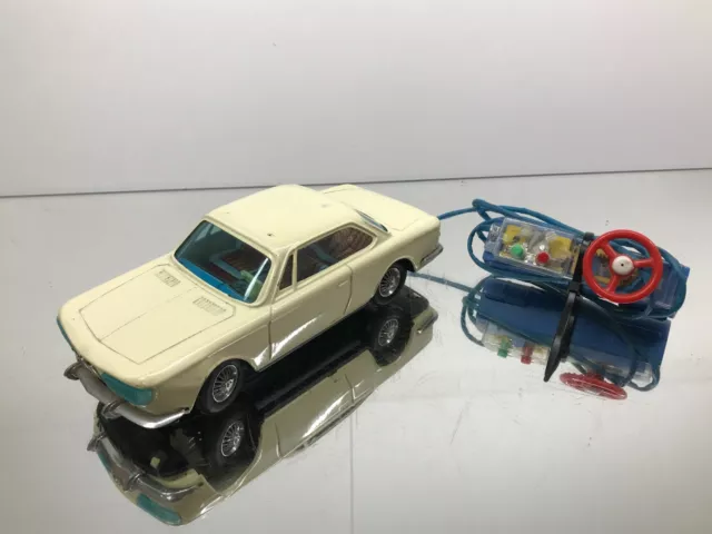 BANDAI JAPAN BMW 2000 CS TIN TOY - CABLE CONTROL RC -CREAM L22.5cm- GOOD - 337