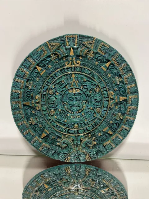 ZAREBSKI Possibly WALL PLAQUE 10 1/4" Round Crushed Malachite AZTEC MAYAN MCM