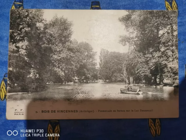 CPA - 94 - BOIS DE VINCENNES - Promenade en bateau sur le Lac Daumesnil