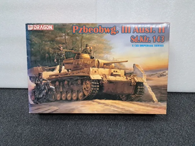 Dragon 1:35 Scale Pzbeobwg. lll Ausf. H Sd.Kfz. 143 Model Kit # 9030 - Sealed