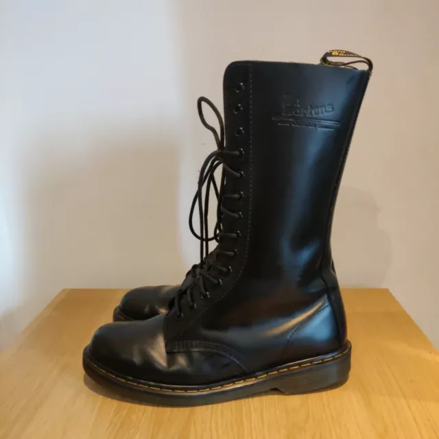 Martens cheap 14 eye
