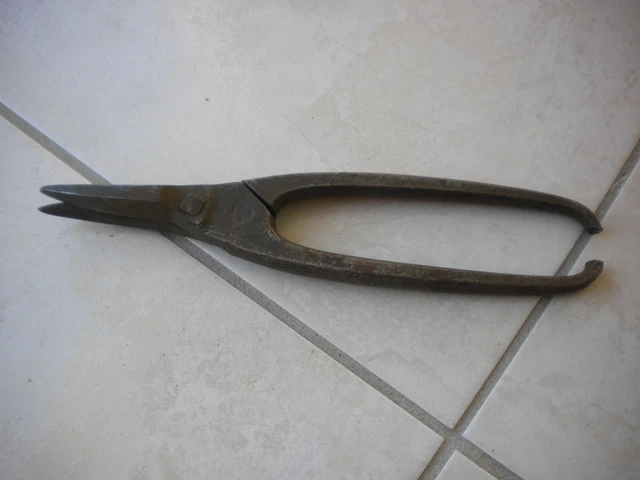 Ancienne Cisaille à Tôle – Pince Coupante Signée – Outil De Métier Vintage