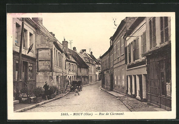 CPA Mouy, Rue de Clermont