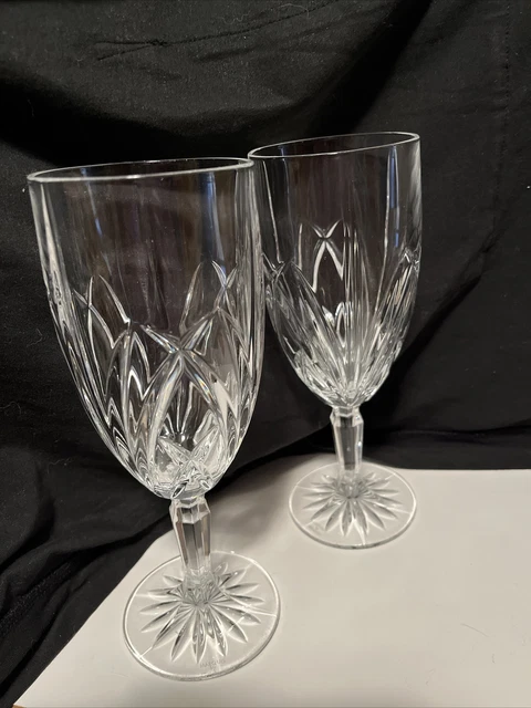 2 Marquis by Waterford Brookside Cut Crystal Iced Tea Glasses Goblets  8.5''READ