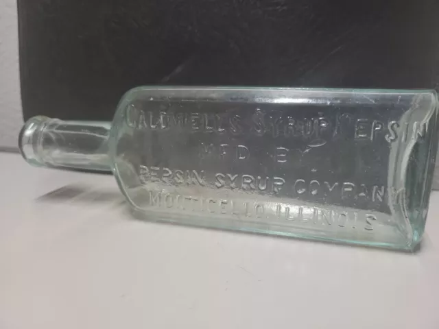 1890  Bottle Dr. W. B.Caldwell's Syrup Pepsin Dr Caldwell Inc Monticello ILL vtg