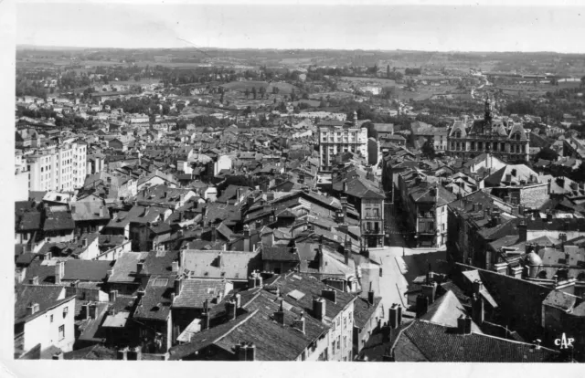 LIMOGES Vue générale prise de l'église Saint Michel vers l'Hôtel de Ville