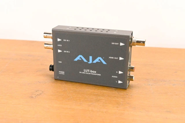 Rack De 4 Moniteurs Vidéo Vity LCV 4x4R - PRO PAL/NTSC Composite BNC - Format 19''