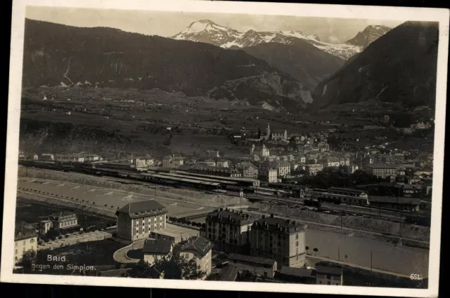 Ansichtskarte PK sw Brig Simplon Alpen Panorama Stadtansicht gelaufen 1926 antik