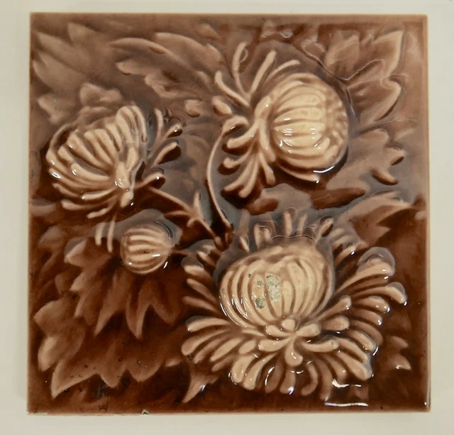 Hamilton Antique Tile Victorian Chrysanthemum Version 2