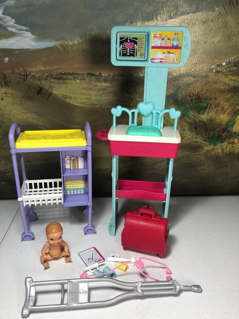 MATTEL BARBIE DOLL changing table doctor playset medical bag crutch ...