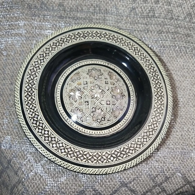 Vintage Wood Bowl Inlaid Mother of Pearl/Abalone Shell Micro Mosaic Convex  8"