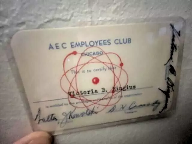 Vtg/Unique Atomic Energy Commission Employees Club Chicago Obsolete Badge - 3.5"