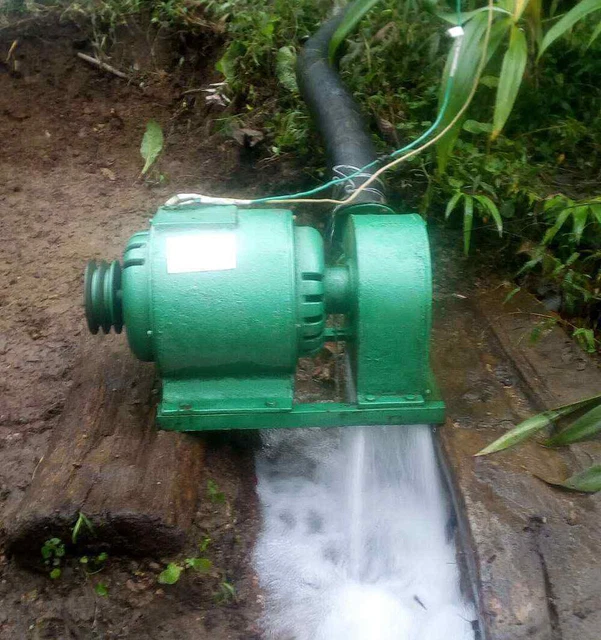 Turbine Hydroélectrique Pelton BAYOUNG 2000W 220V - Générateur Eau - NEUF