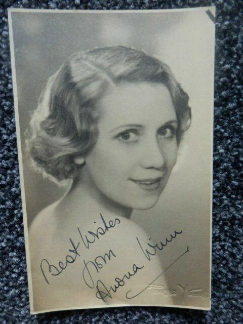 Anona  Winn  -  Australian  Actress  -  Autographed  Photo