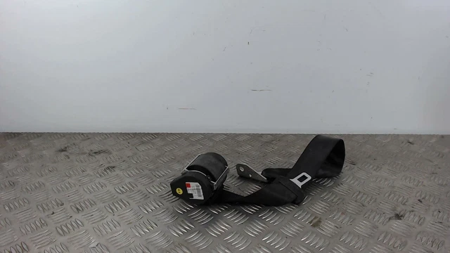 Ceinture arriere gauche VOLKSWAGEN GOLF 5 1.9 TDI - 8V TURBO /R:46925453