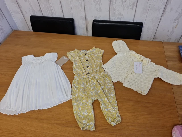 Baby Girls Huge Clothes Bundle. 90 Items 3-6 Months 2