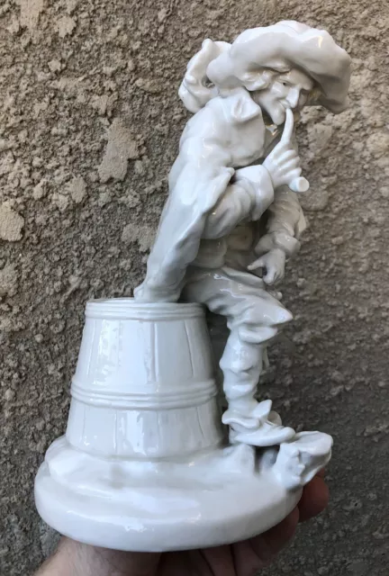 Capodimonte:Statuette porcelaine blanche 19eme