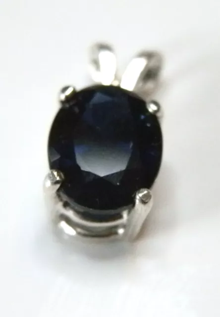 Natural earth-mined Sapphire in a solid sterling silver pendant ...8 x 6 mm gem
