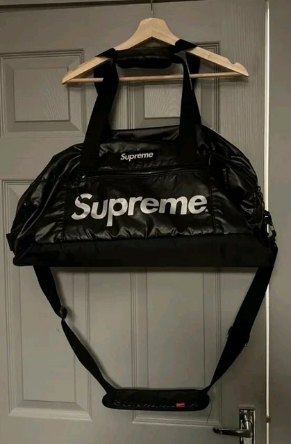 Supreme duffle deals bag fw17