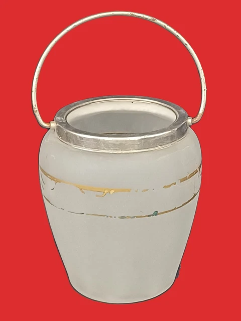 ANCIEN POT À bonbons biscuits sucrier en verre opalin et métal argenté 19ème EUR 100,50