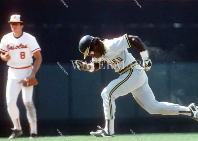 CV829 Rickey Henderson Oakland As Steals 3rd 8x10 11x14 16x20 Photo