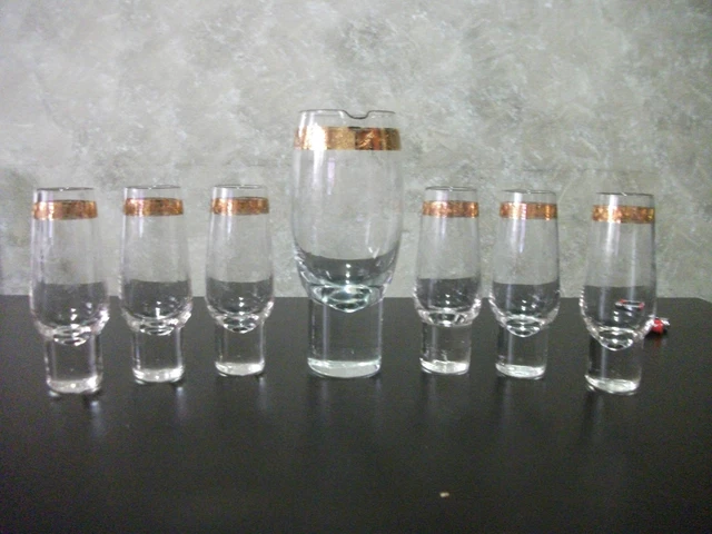antico servizio bicchieri in cristallo