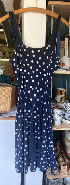 Dorothy perkins black polka dot dress shop