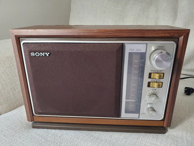 VINTAGE SONY AM/FM Table Radio Model ICF-9740W from 1980 $27.00 - PicClick