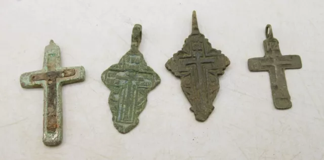 A11Lot Of Late Medieval Religious Bronze Christian Crucifix Cross Amulets