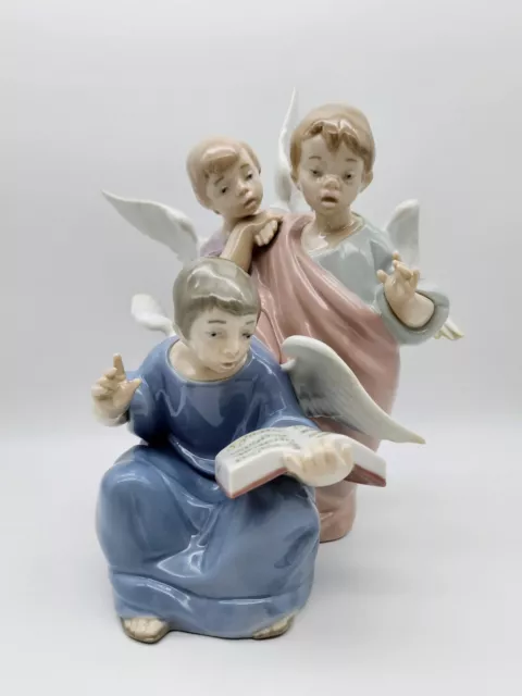 Retired Lladro 5495 Lg. Angelic Choir 3 Winged Angels Singing Porcelain Figurine